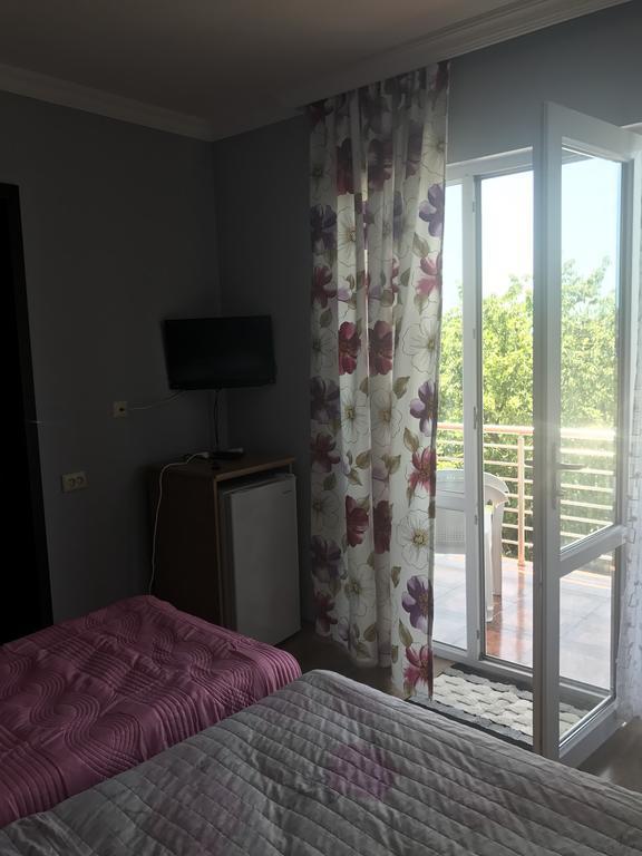 Kvariati - Guest House Екстериор снимка